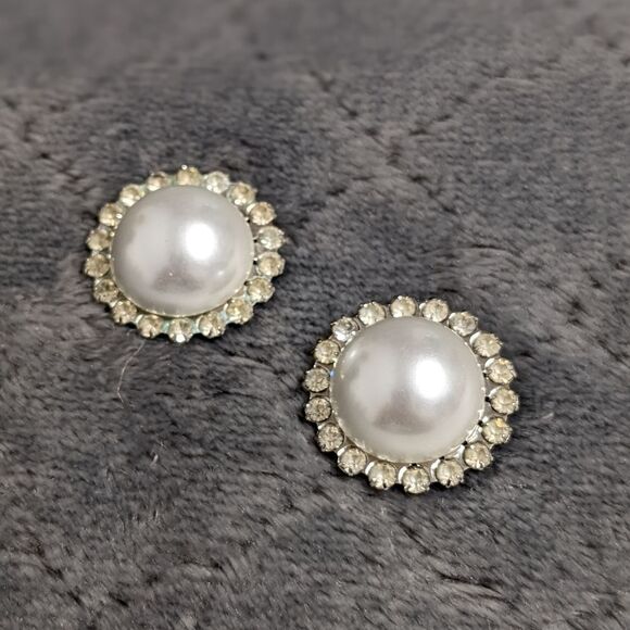 Vintage "Bluette" Rhinestone & Faux Pearl Shoe Clips - circa 1960's - Picture 3 of 11